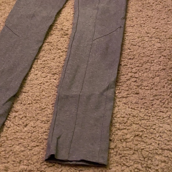 Guess grey skinny pant - Picture 3 of 4